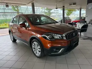 Suzuki SX4 S-Cross Club Aut. Navi/Carplay/RFK/Keyless/LED