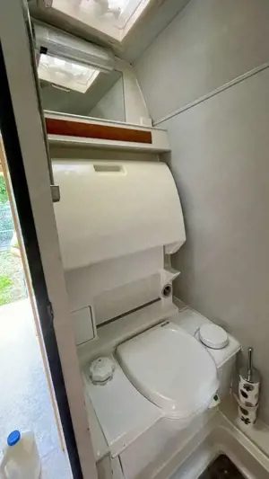 Mercedes-Benz Sprinter 312 D 903.473 Bild 5