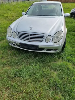 Mercedes-Benz E 220 E 220 CDI Elegance