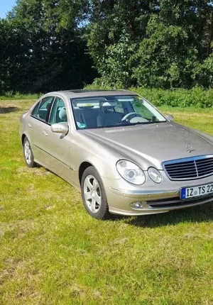 Mercedes-Benz E 320 Avantgarde