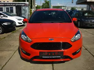 Ford Focus 1.0 ST-Line Sitzheizung! PDC! Bild 2