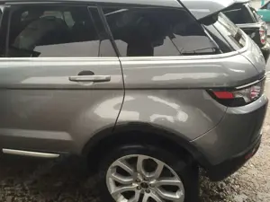 Land Rover Range Rover Evoque Range Rover Evoque SD4 Prestige Bild 4