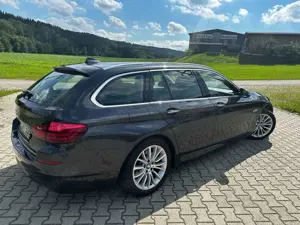 BMW 530 5er Touring Diesel 530d Touring Aut. Luxury Line