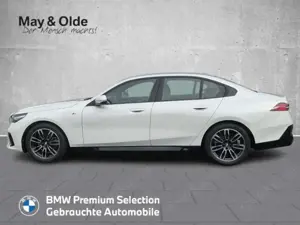 BMW 520 d Aut. M-Sport LED HuD AHK Harman/Kardon ACC Bild 2