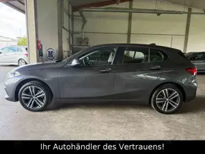 BMW 118 i Advantage*NAVI*CarPlay*PDC*Tempomat Bild 5