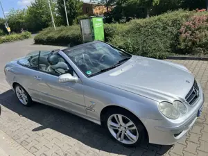 Mercedes-Benz CLK 200 Cabrio Kompressor Automatik Avantgarde Bild 3