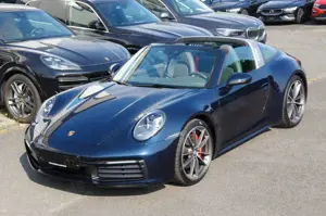 Porsche 992 Targa 4S *PDLS+*CHRONO*BOSE*360*21Z*SP.ABGAS