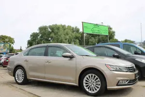 Volkswagen Passat 1.8 TSI Comfortline*Automatic*Leder*SH*PDC*