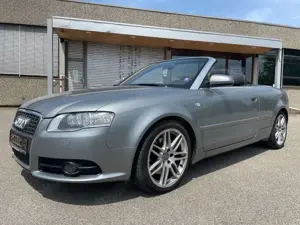 Audi A4 Cabriolet 2.0 TFSI S line Sport / Plus