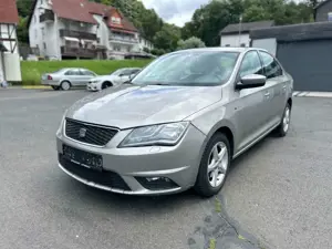 SEAT Toledo 1.6 TDI 2.HAND/TEMPO/NAVI/CLIMATRONIC/MFL