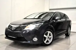 Toyota Avensis Kombi Edition / NAVI / SHZ / KAMERA