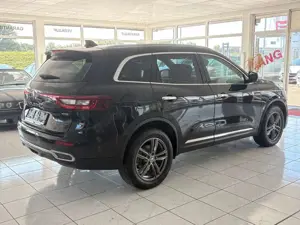 Renault Koleos INITIALE+4x4+BOSE+Aut+SHZ+Navi+Kamera+1HD Bild 4