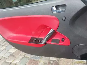 Opel GT GT Roadster Turbo/Echtleder/Wenig km/Top Zustand Bild 5