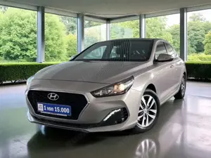 Hyundai i30 Fastback 1.0 T-GDI Trend - Kamera/ Klima/ Freispr.