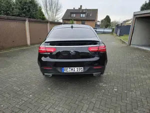 Mercedes-Benz GLE 350 GLE 350 d 4Matic 9G-TRONIC Exclusive