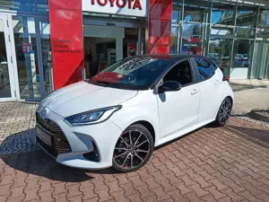 Toyota Yaris Hybrid GR Sport *8fach GR Alufelgen*