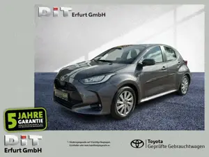 Toyota Yaris 1.5 Luxe ACC+LED+Navi+SHZ+Fernlichtass.+LM