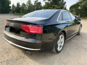 Audi A8 4.2 TDI quattro Lang Bild 5