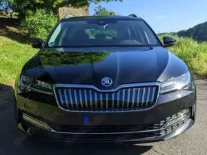 Skoda Superb Superb III Combi iV Combi 1.4 TSI iV DSG Style Bild 3