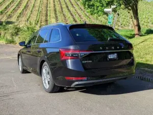 Skoda Superb Superb III Combi iV Combi 1.4 TSI iV DSG Style Bild 4