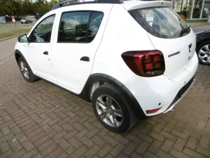 Dacia Sandero Stepway Prestige TCe90 Bild 5