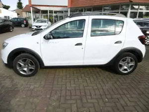 Dacia Sandero Stepway Prestige TCe90 Bild 3