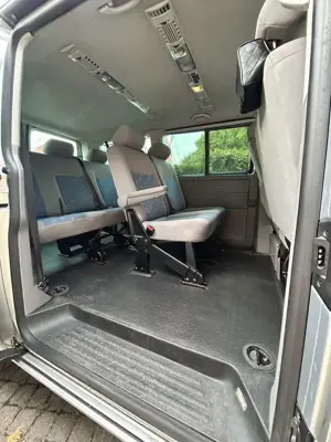 Volkswagen T5 Caravelle Bild 4