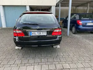 Mercedes-Benz E 220 E 220 T CDI Automatik Elegance