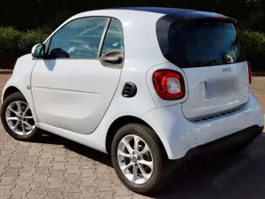 smart forTwo A451 coupé, Navi  Freisprecheinrichtung Bild 2