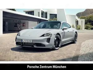 Porsche Taycan Turbo
