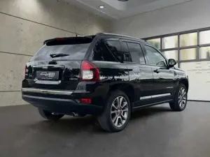 Jeep Compass Limited 4x4 *NAVI*S-DACH*RFK*SHZ*LEDER* Bild 5