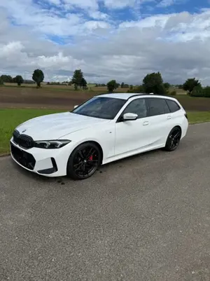 BMW 330 M Sport Pro Touring Service neu