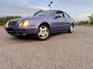 Mercedes-Benz CLK 230 Coupe Kompressor Elegance