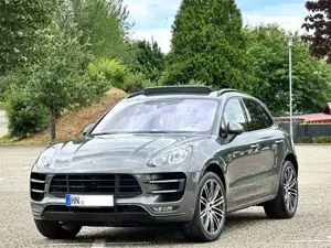 Porsche Macan Turbo Individual-Pano-21zoll-BOSE-ACC-PASM-PDK
