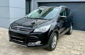 Ford Kuga 1.5 EcoBoost Titanium - 8-fach - Elek. Heckklappe