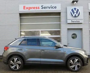 Volkswagen T-Roc 1.5 TSI DSG R-Line/Kamera/ACC/App-Connect/DAB+/LED