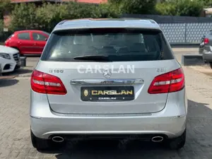 Mercedes-Benz B 180 CDI 2.HAND+NAVI+LED+TOT+SPUR+AHK+PDC+T.LED Bild 5