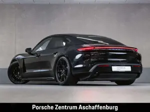 Porsche Taycan GTS InnoDrive BOSE Hinterachslenkung Bild 3
