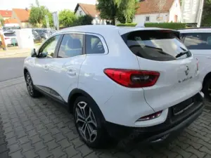 Renault Kadjar Intens dci 116 Automatik Navi Kamera El. Dach Bild 5