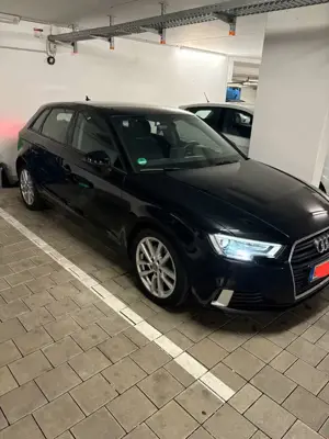 Audi A3 35 TDI sport Bild 2