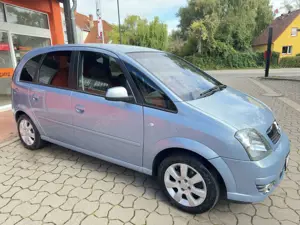 Opel Meriva Innovation "110 Jahre" * AHK * SHZ * Klima *