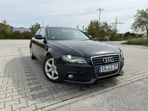 Audi A4 2.0 TDI DPF Xenon Standheizung 8xAlu
