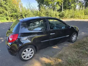 Renault Clio 1.2 16V Ripcurl Bild 4