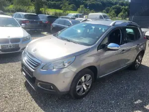 Peugeot 2008 Allure Automatik Bild 3