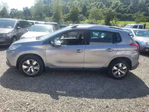 Peugeot 2008 Allure Automatik Bild 5