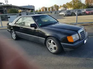 Mercedes-Benz CE 300 Leder Schwarz,Klima, Schiebedach