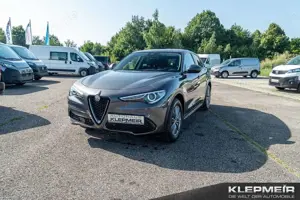 Alfa Romeo Stelvio SUPER 2.0 Turbo 16V 147kW (200 PS) AT
