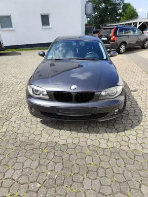 BMW 120 120i Aut.