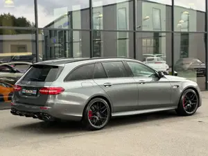 Mercedes-Benz E 63 AMG S 4MATIC+ T Aut. 2.H/BURM/PANO/ACC/NIGH Bild 4