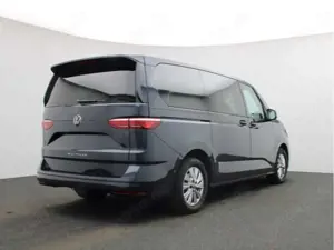 Volkswagen T7 Multivan T7 Multivan Life LR/LÜ/Lang 2.0TDI DSG LEDER*AHK Bild 3